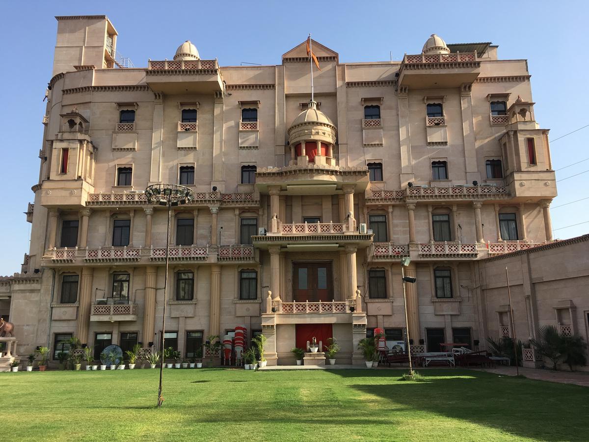 Kailash Presidency Hotel Bhopal Ngoại thất bức ảnh