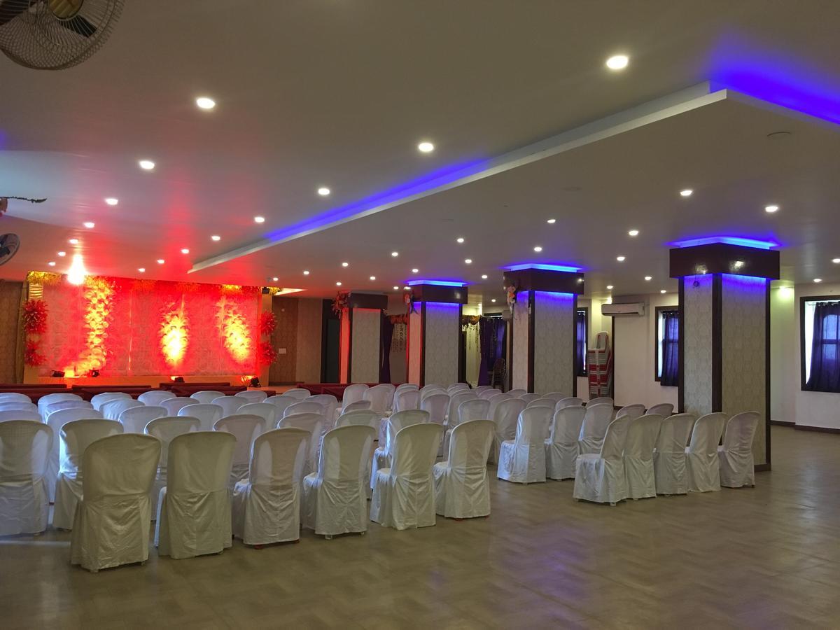 Kailash Presidency Hotel Bhopal Ngoại thất bức ảnh