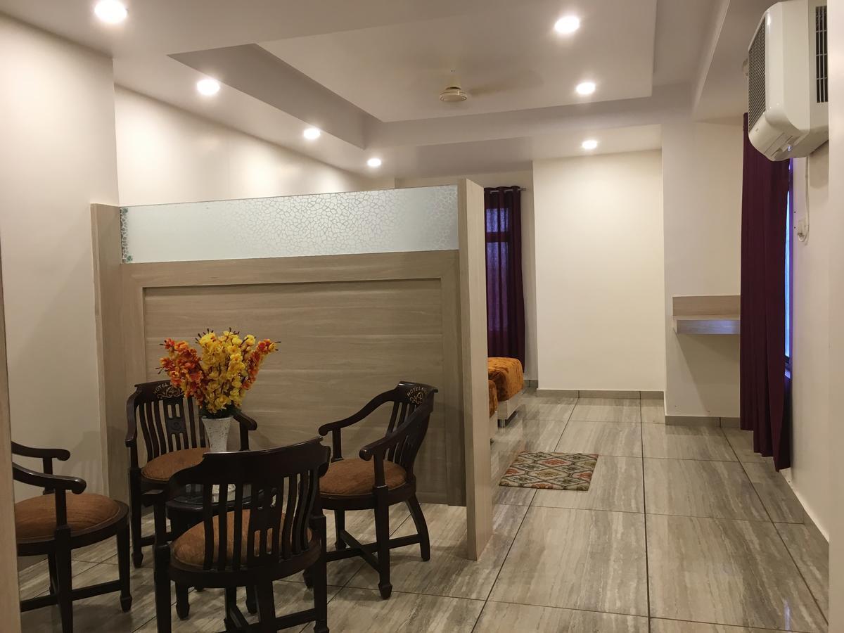 Kailash Presidency Hotel Bhopal Ngoại thất bức ảnh